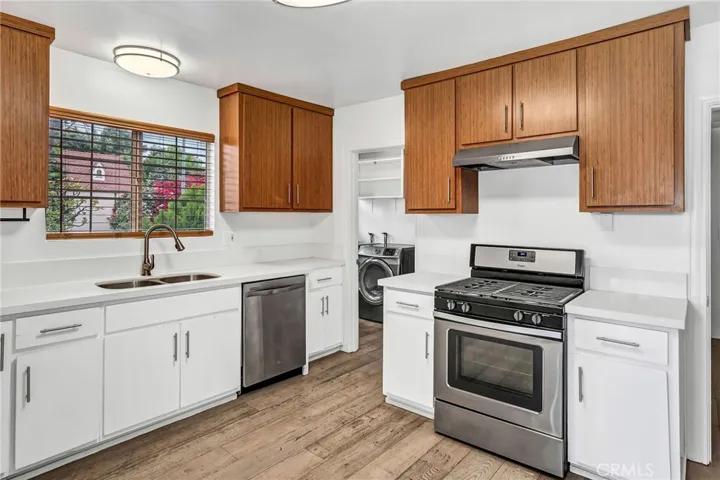 546 N Martel Avenue, Los Angeles, California 90036