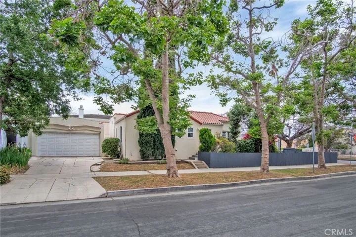 546 N Martel Avenue, Los Angeles, California 90036