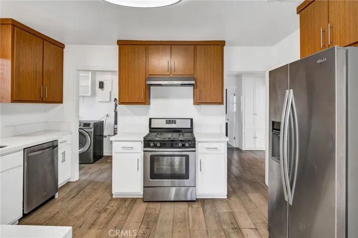 546 N Martel Avenue, Los Angeles, California 90036