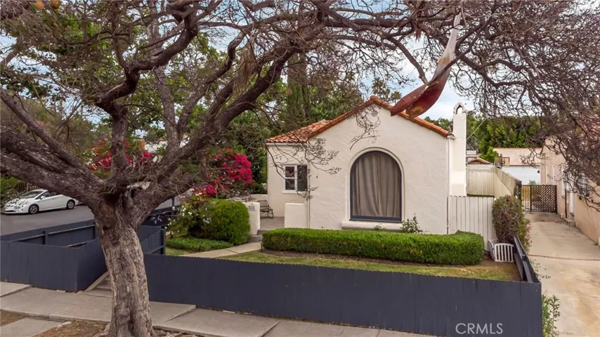 546 N Martel Avenue, Los Angeles, California 90036