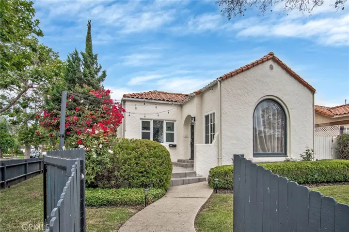 546 N Martel Avenue, Los Angeles, California 90036