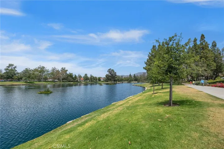 11 Via Lavendera, Rancho Santa Margarita, California 92688