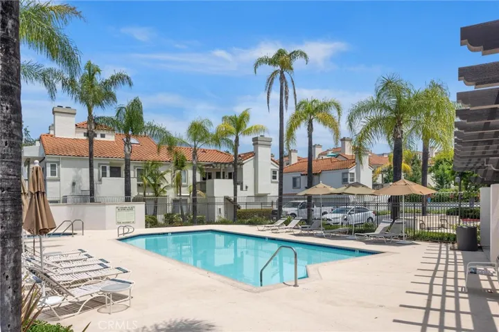 11 Via Lavendera, Rancho Santa Margarita, California 92688