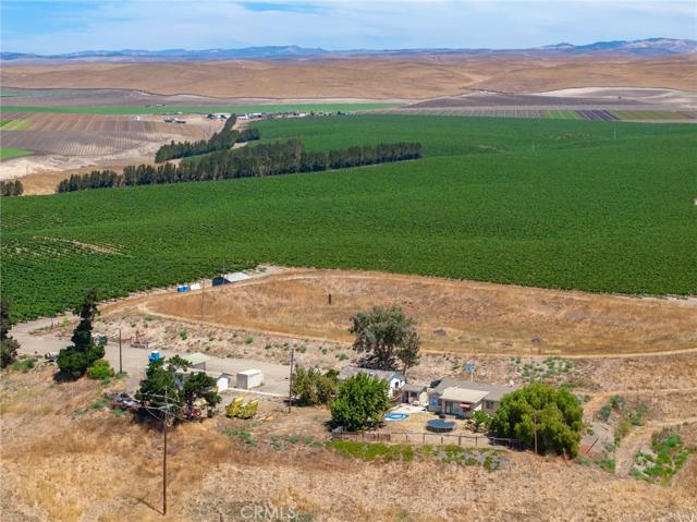 50577 Wild Horse Road, King City, California 93930