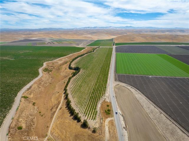 50577 Wild Horse Road, King City, California 93930