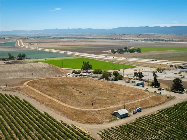 50577 Wild Horse Road, King City, California 93930