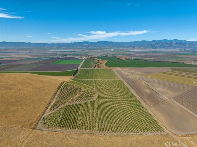 50577 Wild Horse Road, King City, California 93930