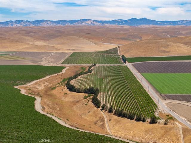 50577 Wild Horse Road, King City, California 93930