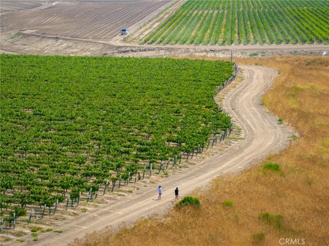 50577 Wild Horse Road, King City, California 93930