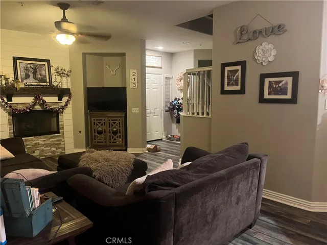 33641 Emerson, Temecula, California 92592