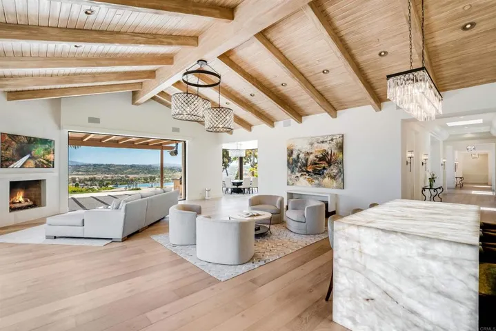 15465 Las Planideras, Rancho Santa Fe, California 92067