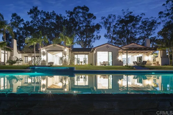 15465 Las Planideras, Rancho Santa Fe, California 92067