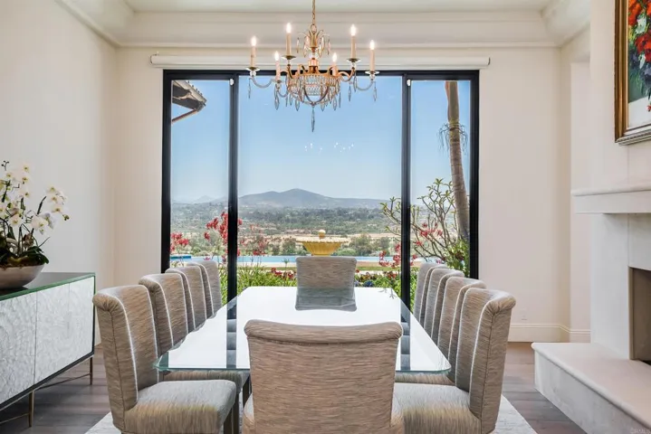 15465 Las Planideras, Rancho Santa Fe, California 92067