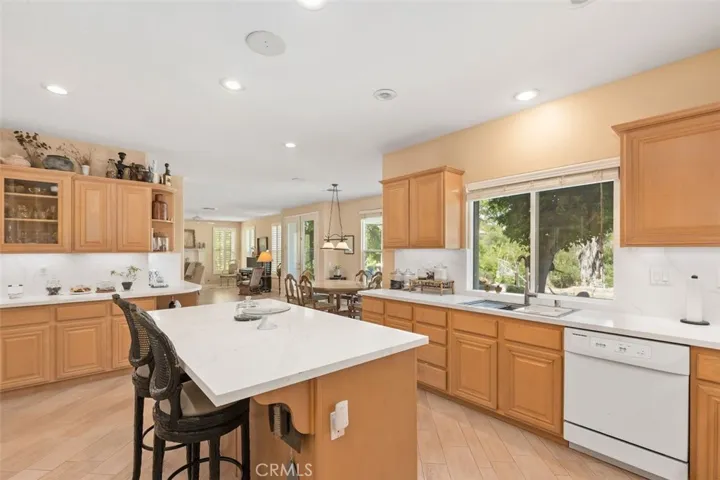 14185 Ashton Lane, Riverside, California 92508