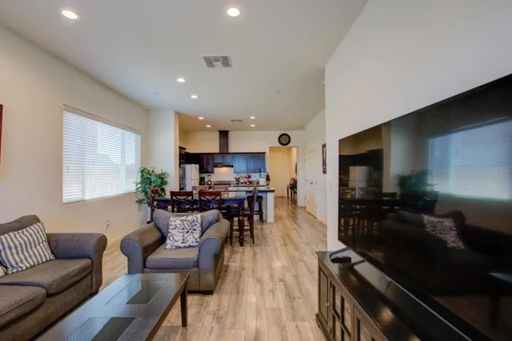 167 Barker Lane, Merced, California 95348