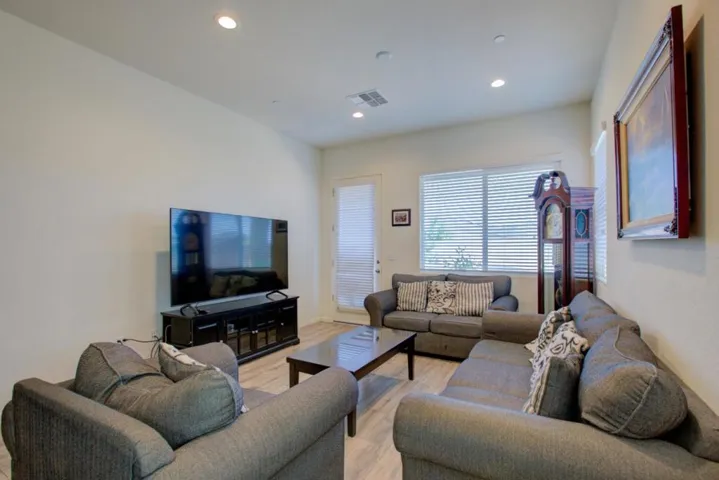 167 Barker Lane, Merced, California 95348