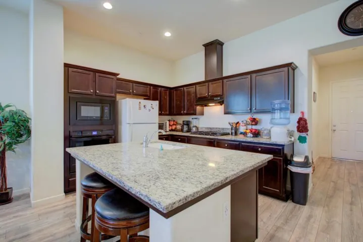 167 Barker Lane, Merced, California 95348