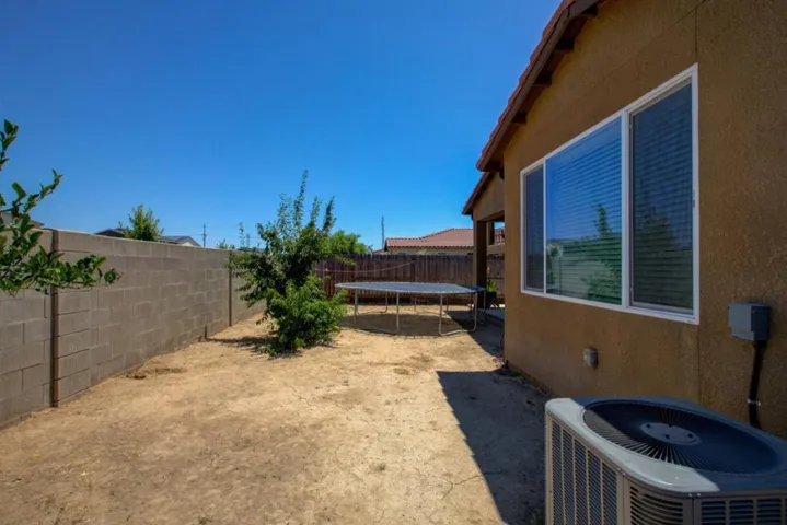167 Barker Lane, Merced, California 95348