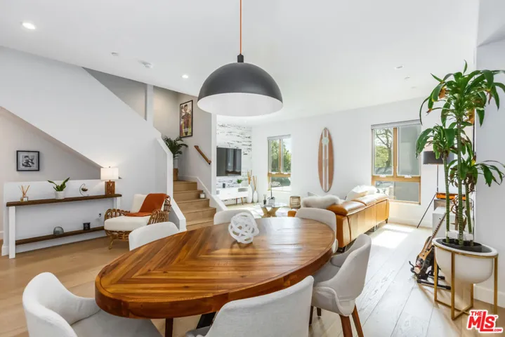 11404 W Talia Court, Studio City, California 91602