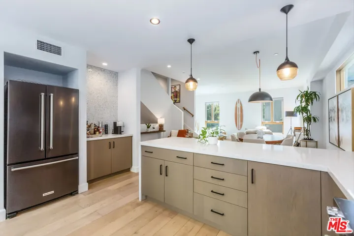 11404 W Talia Court, Studio City, California 91602