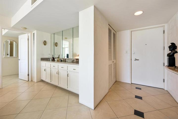 1760 Avenida Del Mundo Unit 1110, Coronado, California 92118
