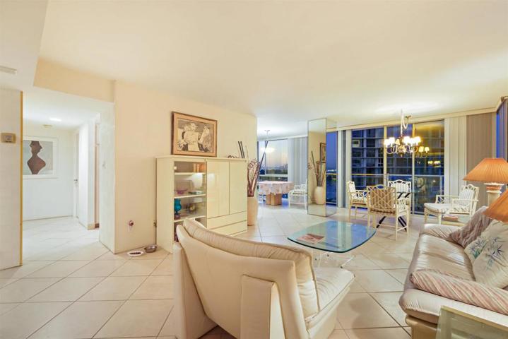 1760 Avenida Del Mundo Unit 1110, Coronado, California 92118