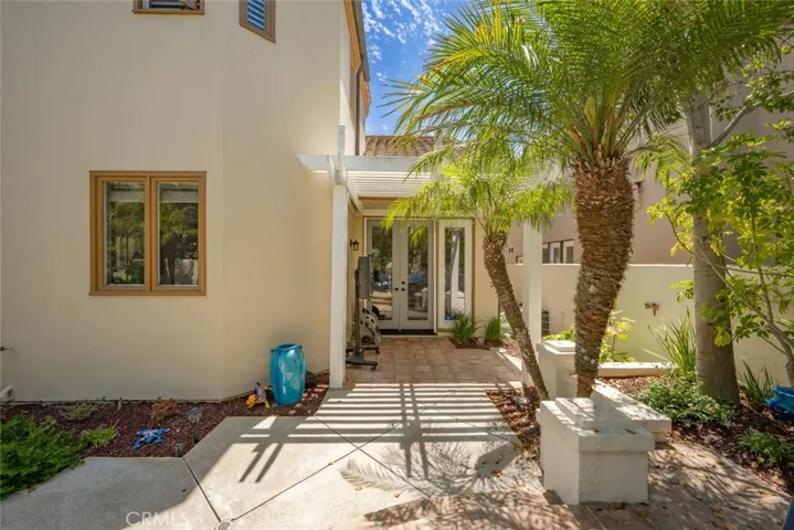 6546 Morningside Drive, Huntington Beach, California 92648