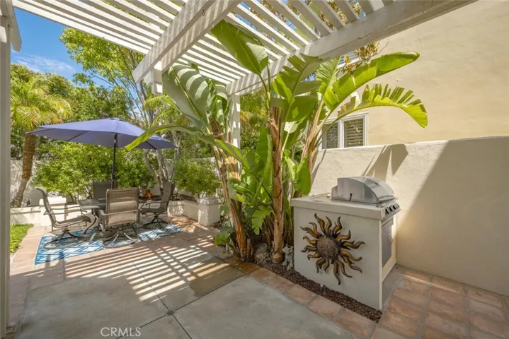 6546 Morningside Drive, Huntington Beach, California 92648