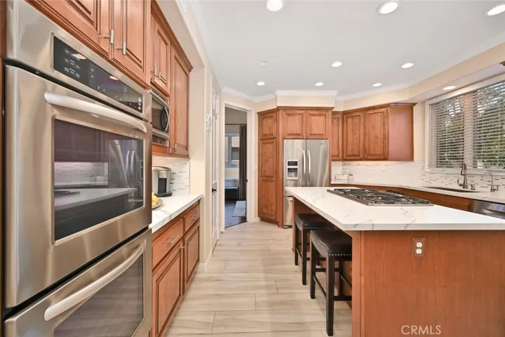 6546 Morningside Drive, Huntington Beach, California 92648