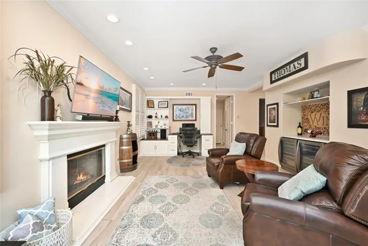 6546 Morningside Drive, Huntington Beach, California 92648