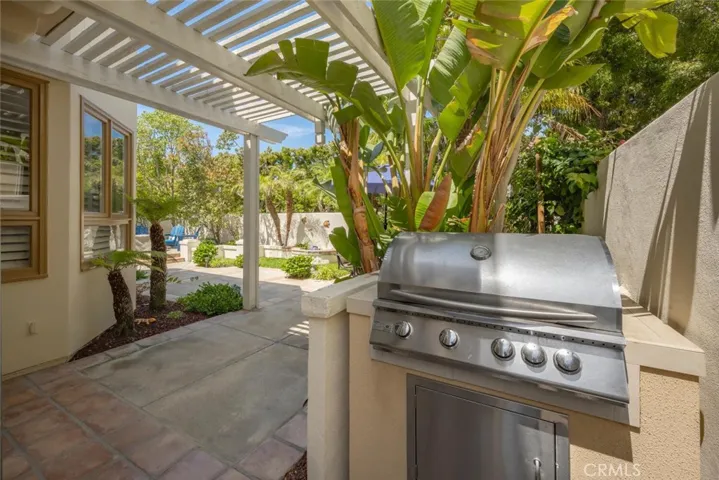 6546 Morningside Drive, Huntington Beach, California 92648