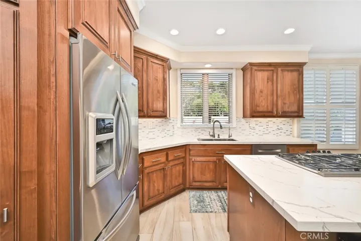 6546 Morningside Drive, Huntington Beach, California 92648
