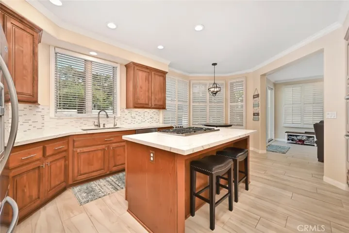 6546 Morningside Drive, Huntington Beach, California 92648