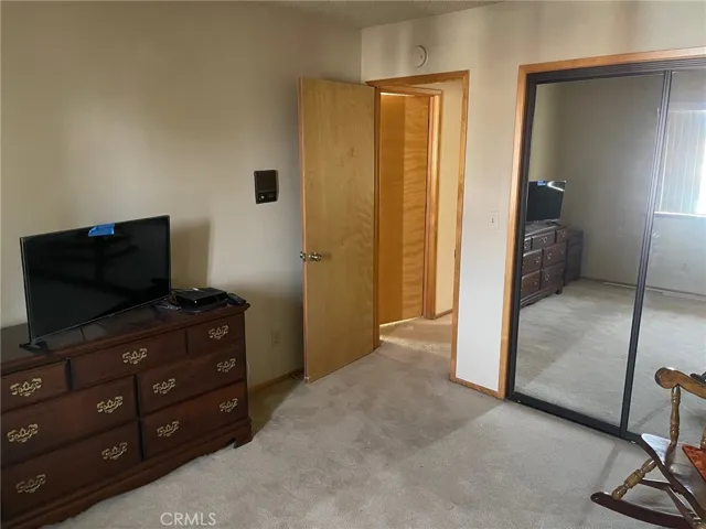 17753 Canyon Meadow Road, Victorville, California 92395