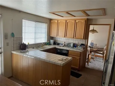17753 Canyon Meadow Road, Victorville, California 92395