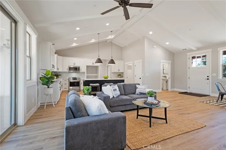 1887 Merrill Road, Paradise, California 95969