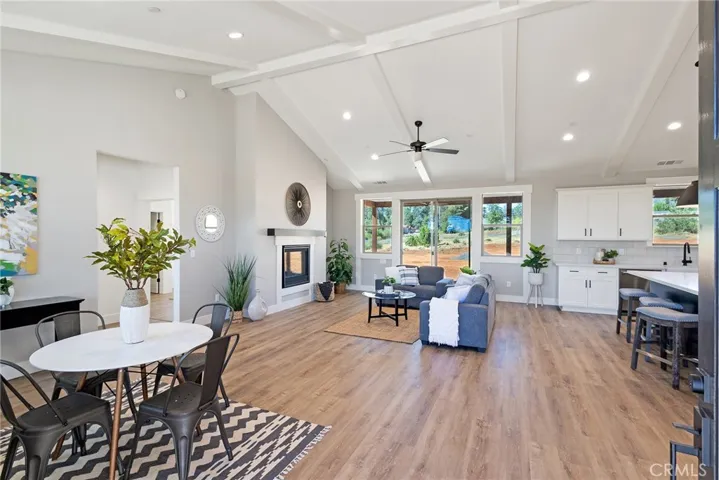 1887 Merrill Road, Paradise, California 95969