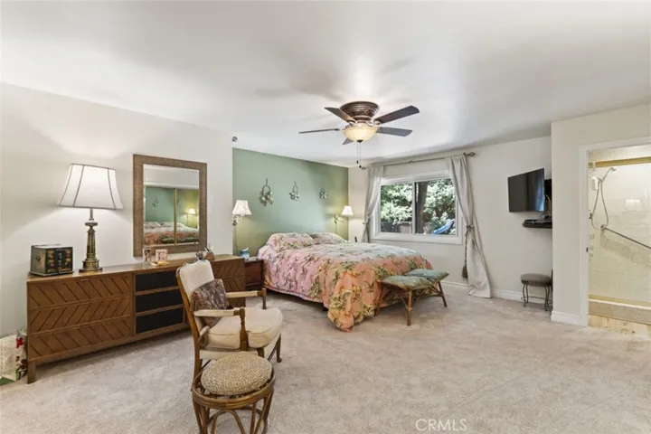 27620 Cedarwood Drive, Lake Arrowhead, California 92352