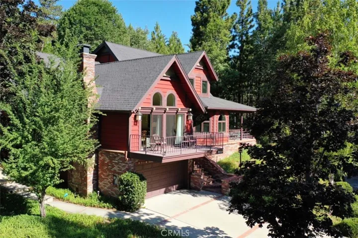 27620 Cedarwood Drive, Lake Arrowhead, California 92352