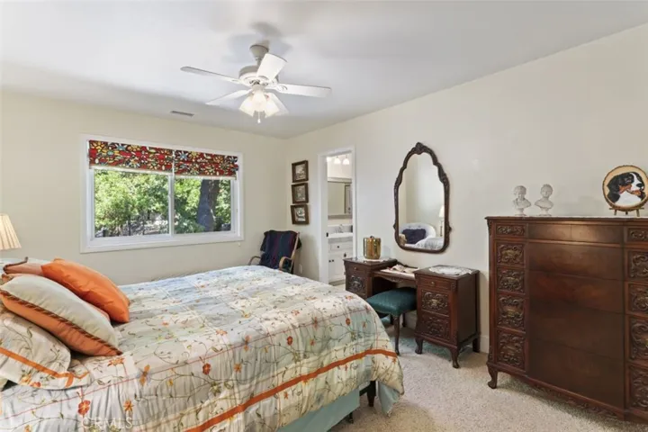 27620 Cedarwood Drive, Lake Arrowhead, California 92352