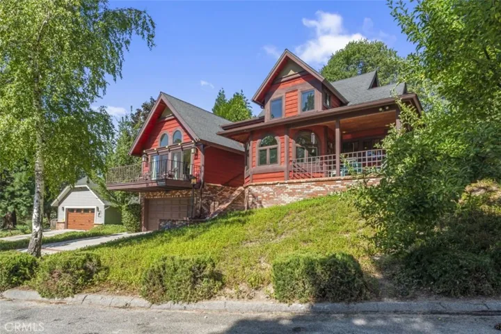 27620 Cedarwood Drive, Lake Arrowhead, California 92352