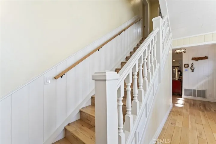 27620 Cedarwood Drive, Lake Arrowhead, California 92352