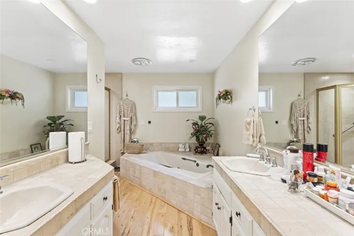 27620 Cedarwood Drive, Lake Arrowhead, California 92352