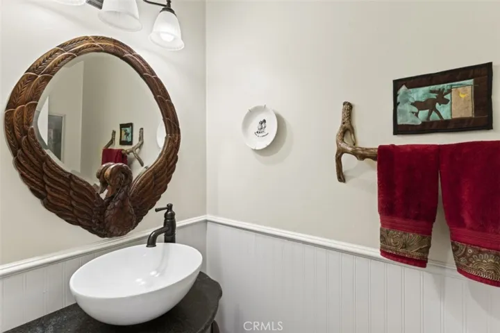 27620 Cedarwood Drive, Lake Arrowhead, California 92352