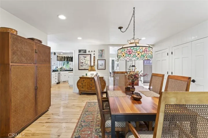 27620 Cedarwood Drive, Lake Arrowhead, California 92352