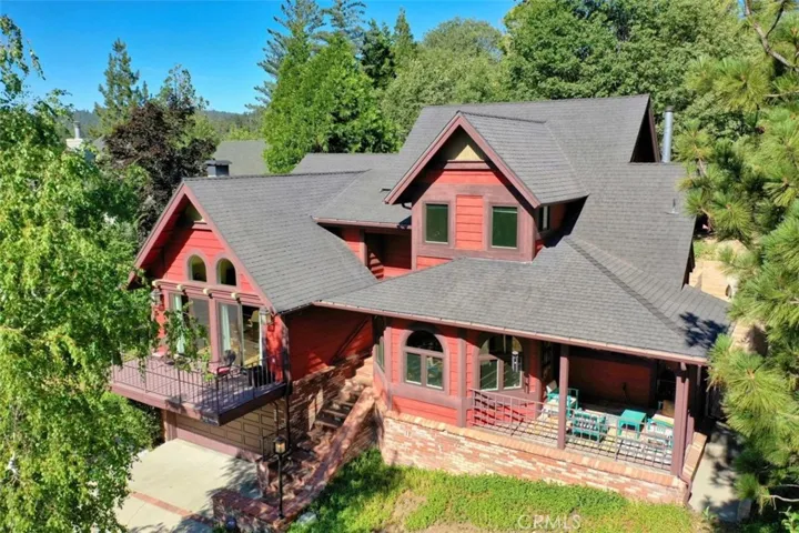 27620 Cedarwood Drive, Lake Arrowhead, California 92352