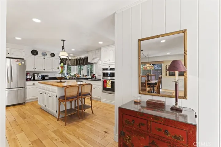 27620 Cedarwood Drive, Lake Arrowhead, California 92352