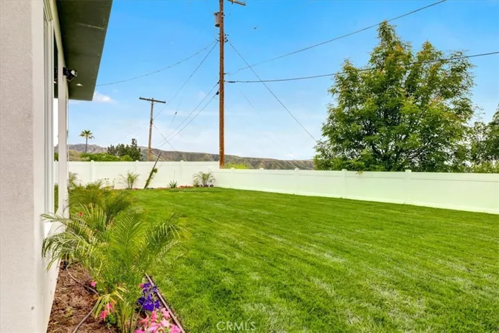 13903 Graber Avenue, Sylmar, California 91342