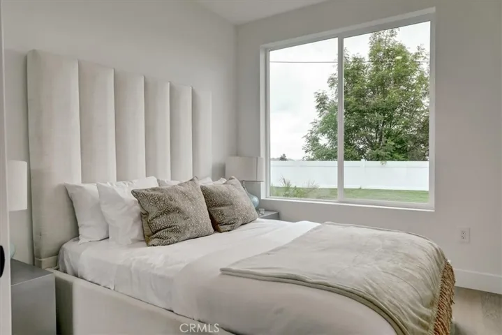 13903 Graber Avenue, Sylmar, California 91342