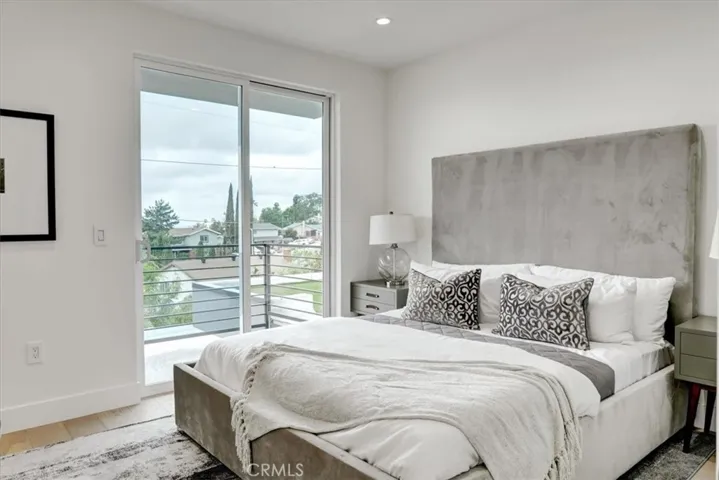 13903 Graber Avenue, Sylmar, California 91342